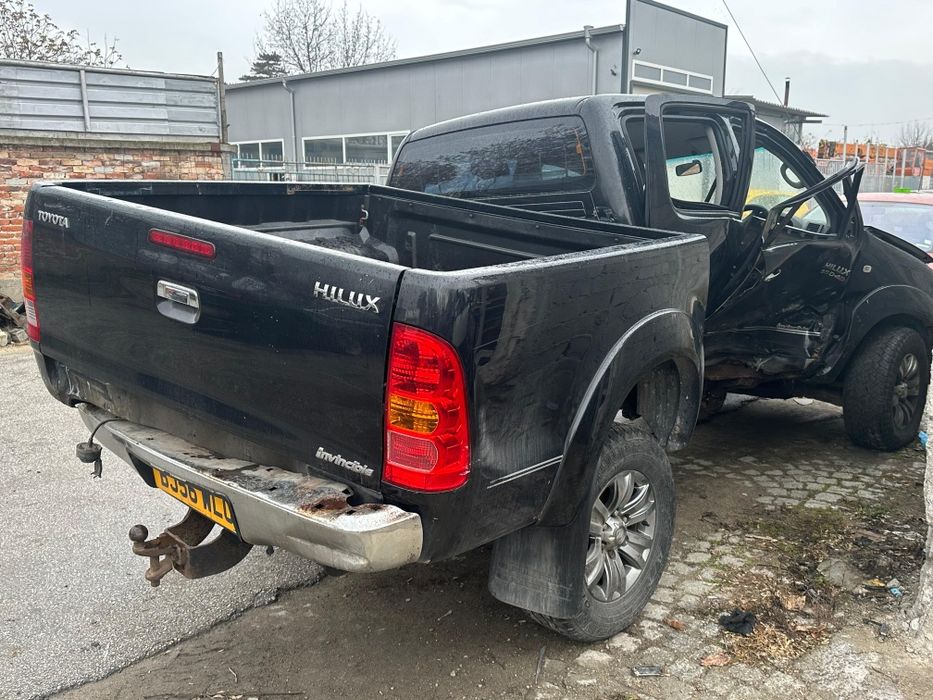 Toyota Hilux 3.0d автомат 2007 НА ЧАСТИ