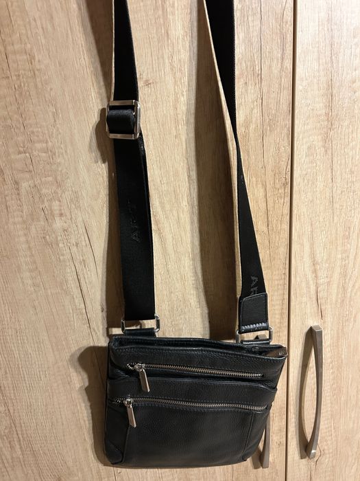 Мъжка  чанта  Арт