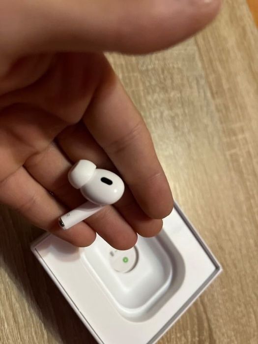 vand airpods 2 originale