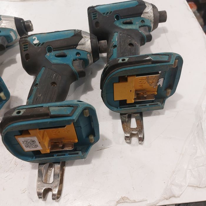 Акумулаторен безчетков импактдрайвър Макита Makita DTD153 DTD154 DTD15