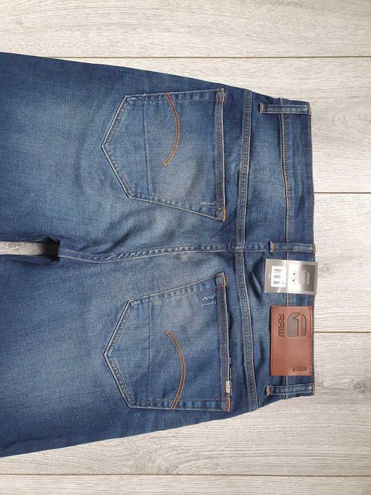 Blugi G-STAR RAW "3301 Relaxed" - Marime W31 L34 (Talie 84 cm)