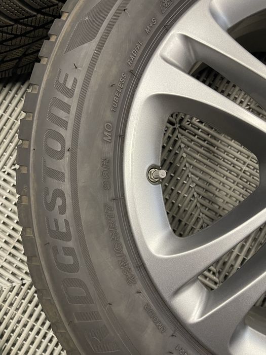 Jante Roti 17 Mercedes GLB X247 GLA H247 AMG Anvelope allseason 215 65 R17 M+S