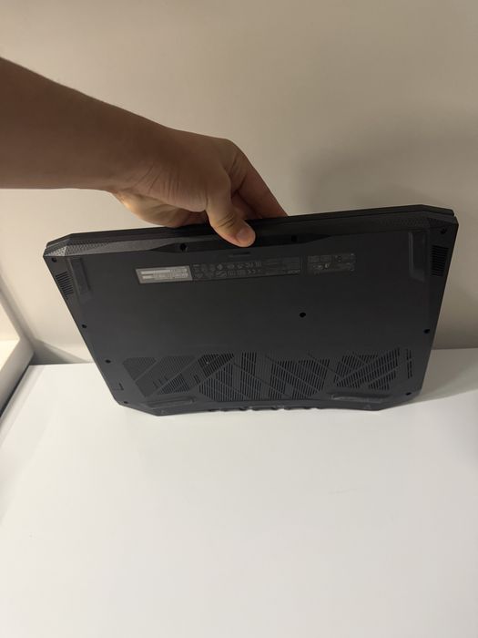 Acer Nitro 5 игровой ноутбук