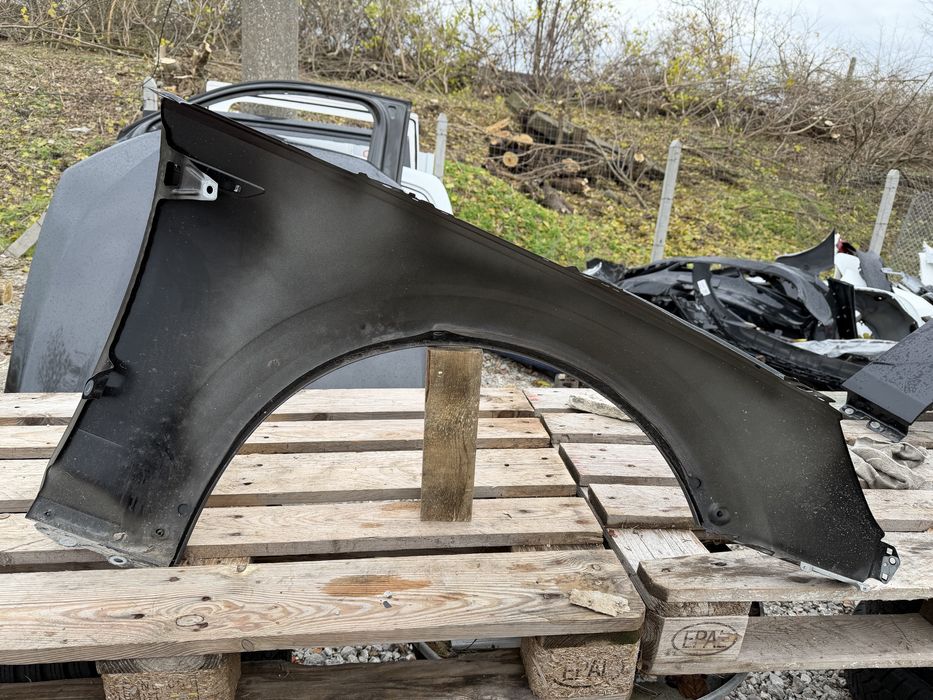 Калник Audi A4 B9 Allroad