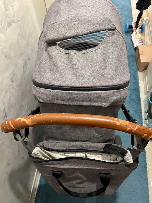 Бебешка   количка       "лорели"  LORELLI