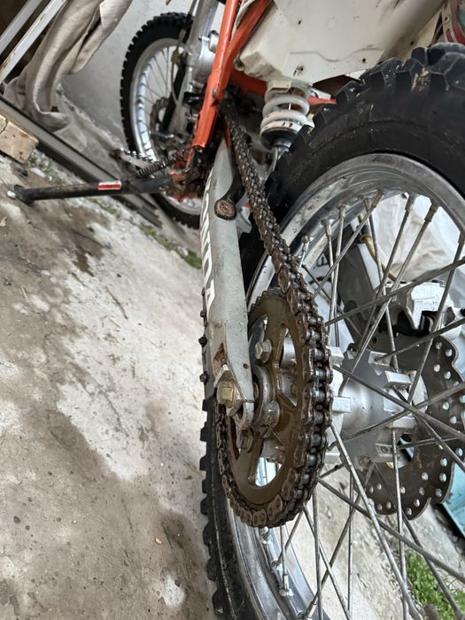 Мотоцикл горный, индуро.