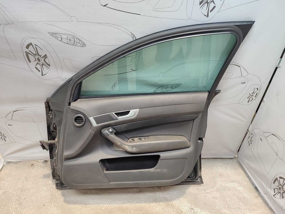 Ușă Față Dreaptă Audi A6 S6 C6 4F Break / Avant Negru Cod Culoare A2 / Y9B 2009 / [2004-2011] / 4F0831052F (3D)
