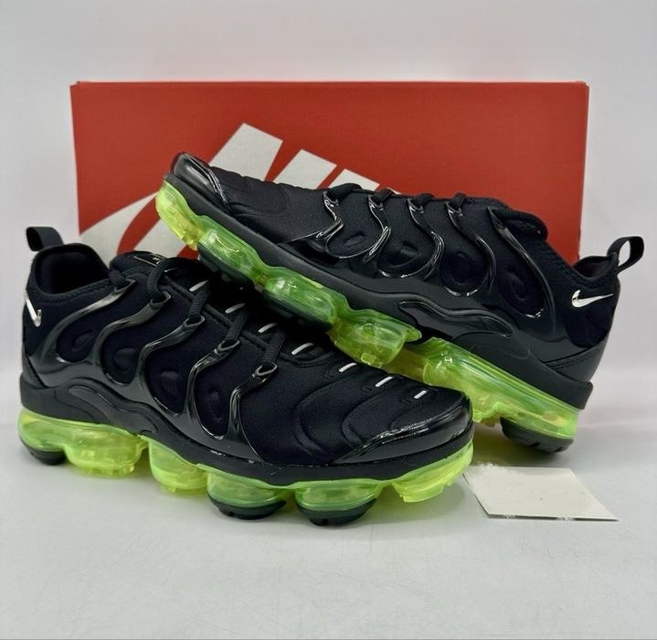 Nike Vapormax PLUS