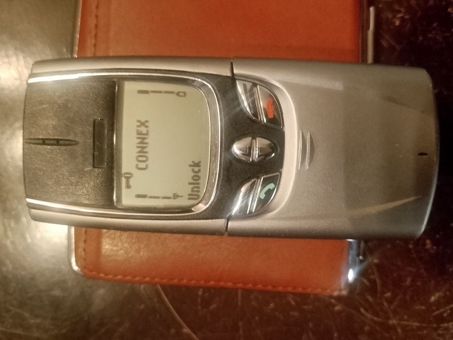 Nokia 8850 liber retea