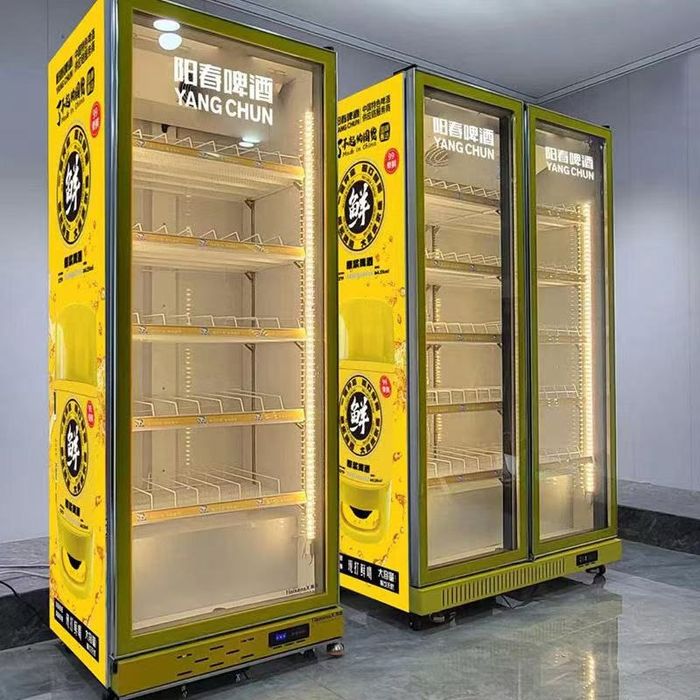 Холодильник      .