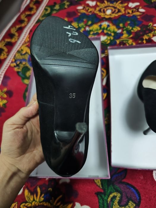 Продам Туфли лодочки