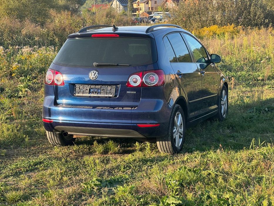 VOLKSWAGEN Golf Plus 2012 — imagine 2