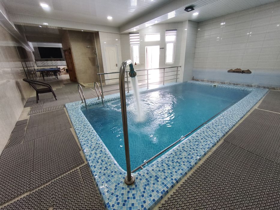 Dachaoq tosh,   Дача октош, ( иссик , теплая)