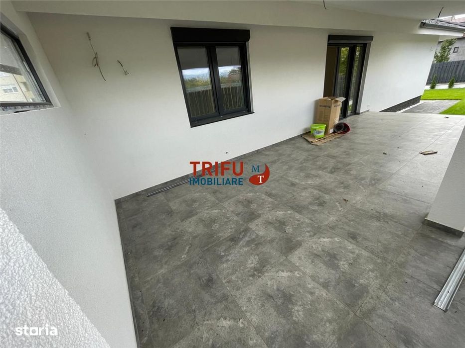 Casă pe un nivel cu garaj zona Centru