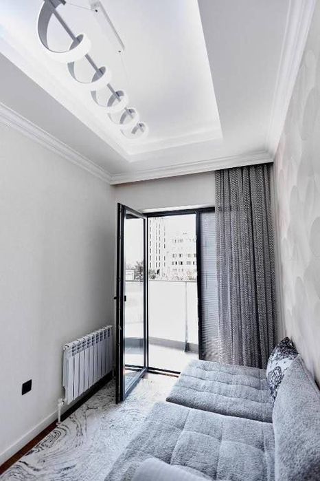 Продаётся 3/5/9 квартира, Ц2, Алайский, ЖК Nur Namuna
