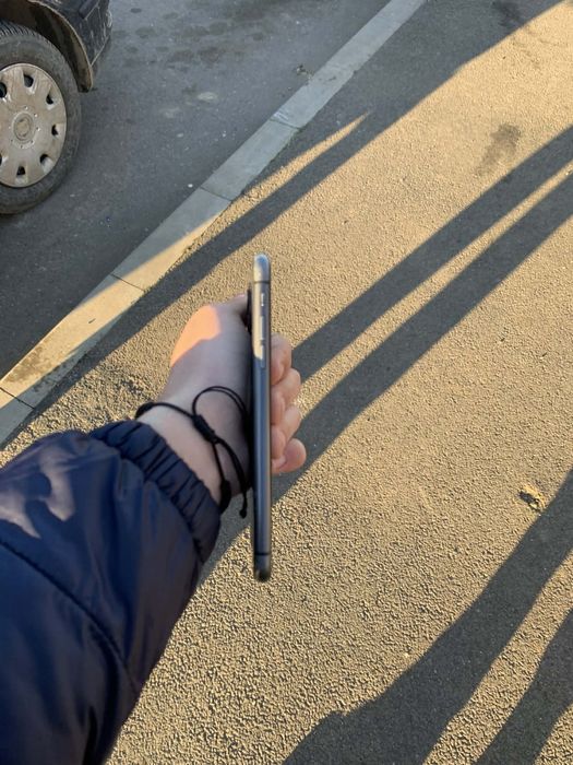 Vand iphone 11 128 gb impecabil!