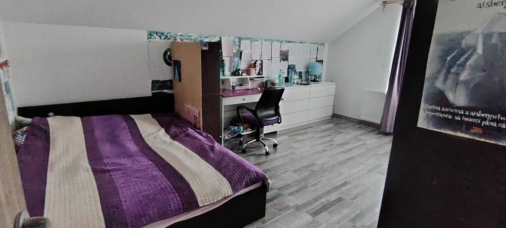 Proprietar vand casa in Utvin