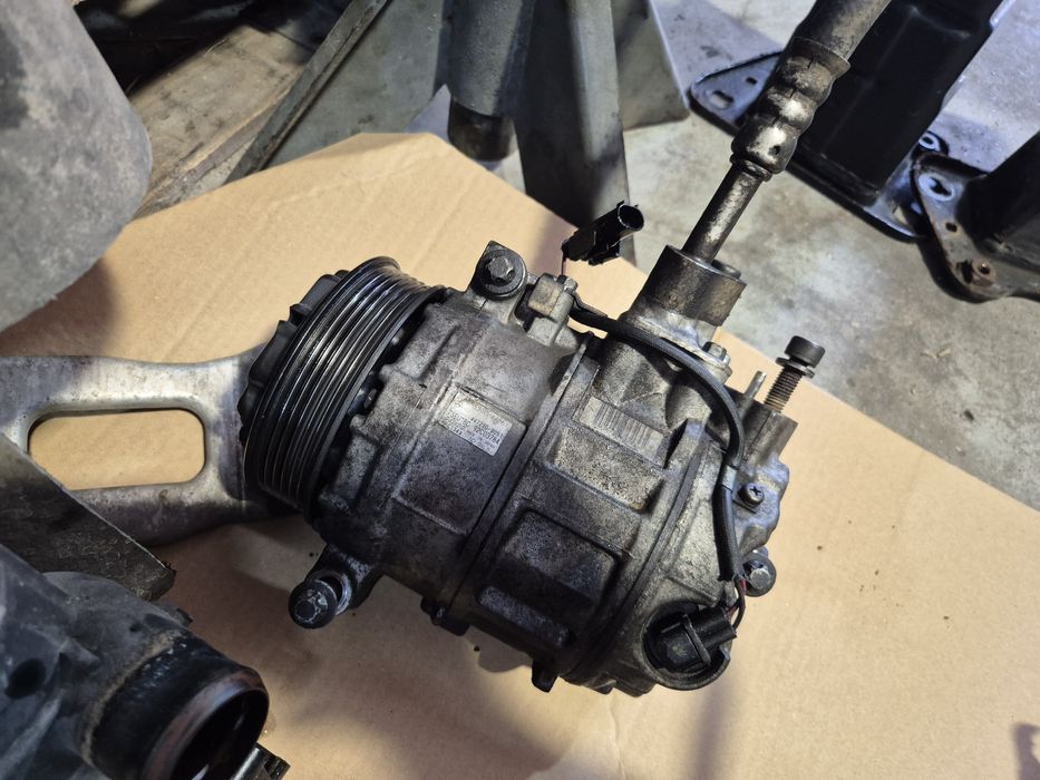 Компресор климатик Мерцедес МЛ 2.7cdi W163 Мерцедес МЛ 270цди 163 к.с.