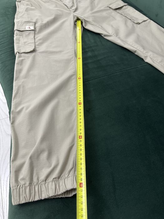 Pantaloni Calvin Klein marimea L