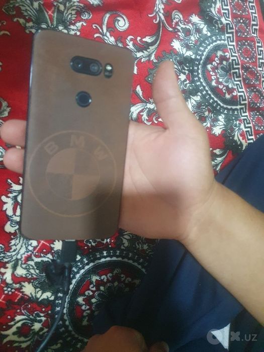 LG V30 yahshi ortiqchaligiga sotyapan