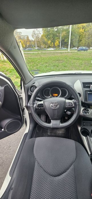 Toyota rav4 Тойота рав4