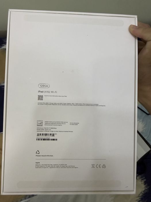 Ipad A16 2025 продам