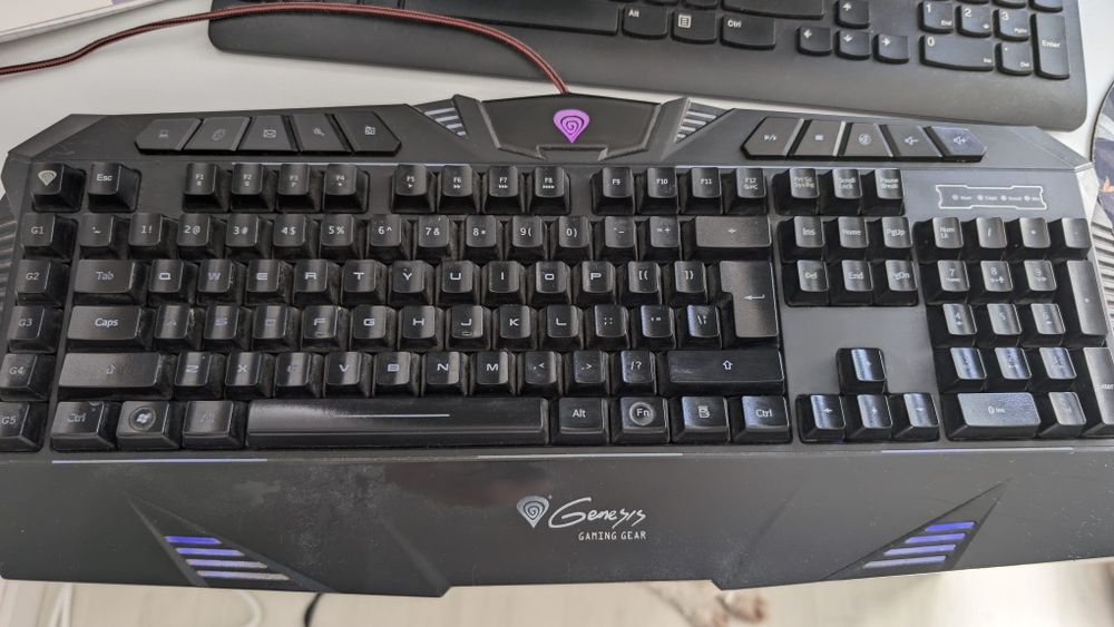 Tastatură Gaming Genesis RX66 iluminată + taste macro