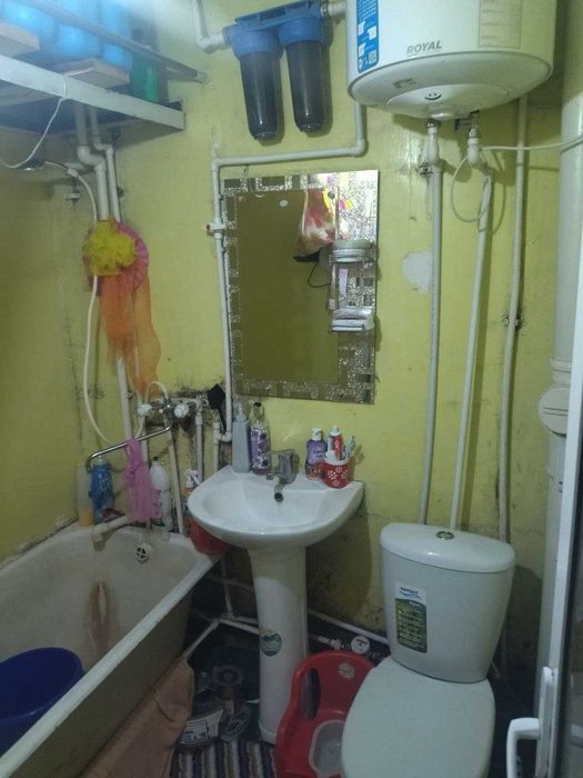 Уй сотилади 2 хонали