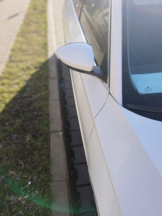 Oglinda dreapta Skoda superb 3 rabatabila și electrica