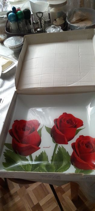 Продам блюдо толстое стекло