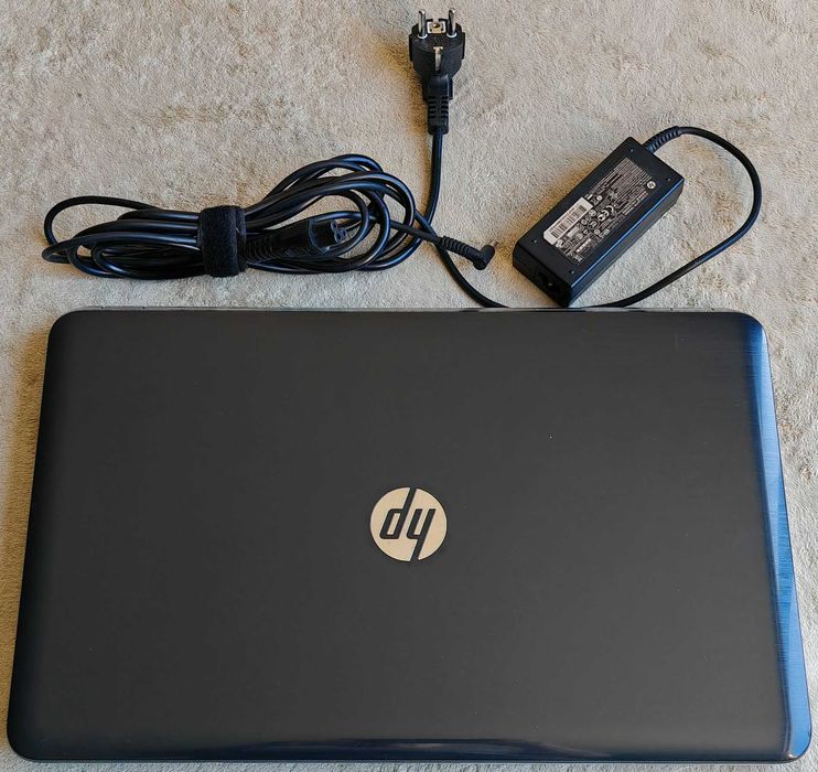 HP Pavilion 17.3" HD+ Intel i5‑4200M 8GB SSD Samsung 860EVO 250GB
