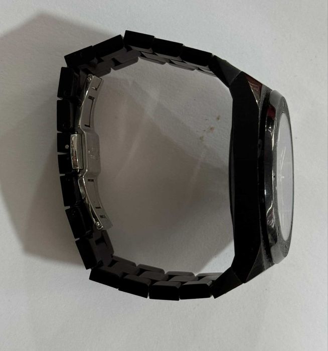 Продавам часовник Paul Rich 65888