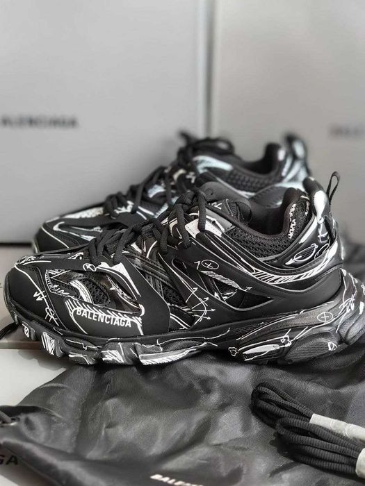 Черни мъжки маратонки Balenciaga track ID:154