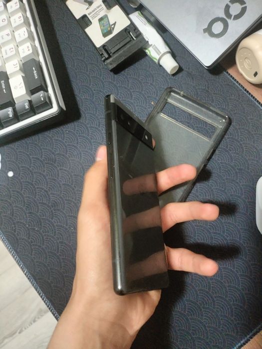 Продам Google Pixel 6a