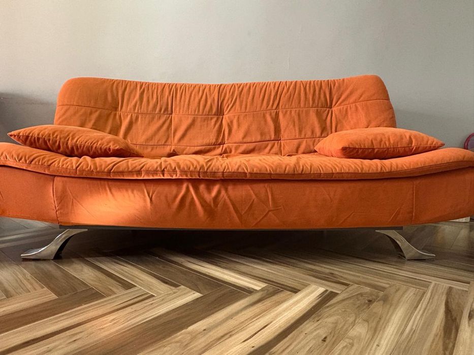 Продам диван с креслами