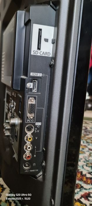 Широкоформатный плазменный телевизор Panasonic 42" диагональ