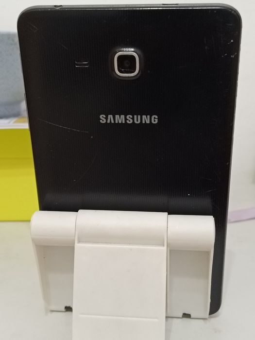 Планшет Самсунг Таб.А