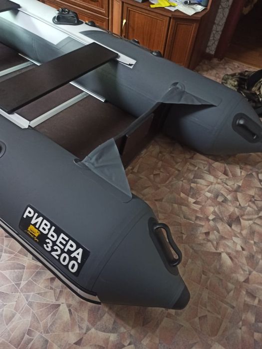 Лодка Ривьера 3200 с мотором Hangkai 9.9