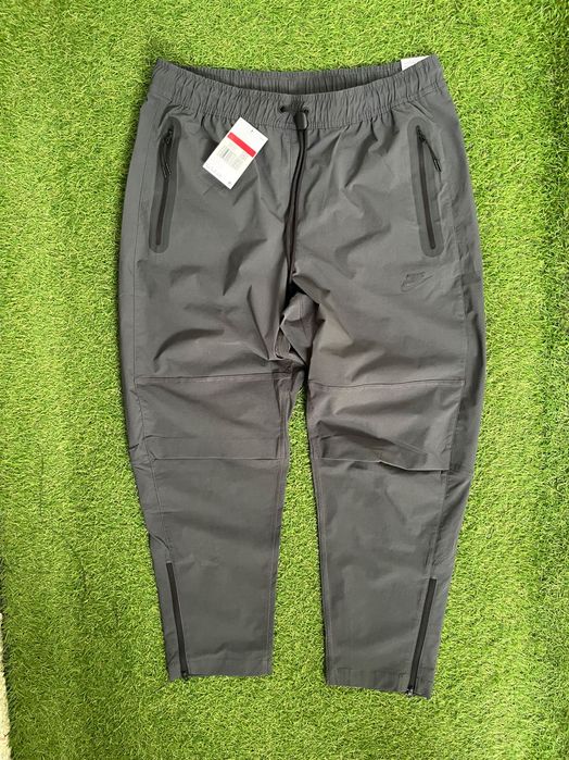 Мъжко долнище : Nike Tech Woven Men's Track Pants L