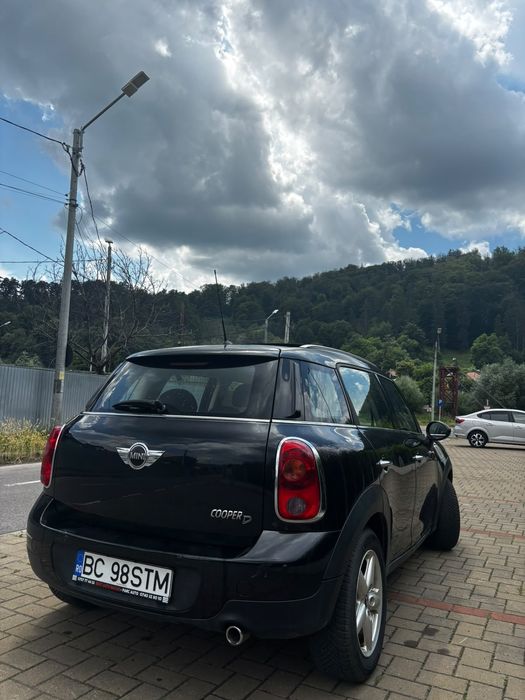 Mini Cooper Countryman.