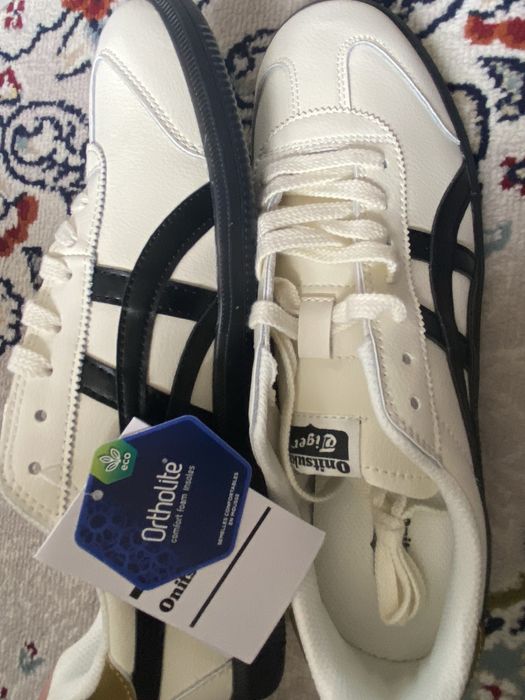 onitsuka tiger кроссы