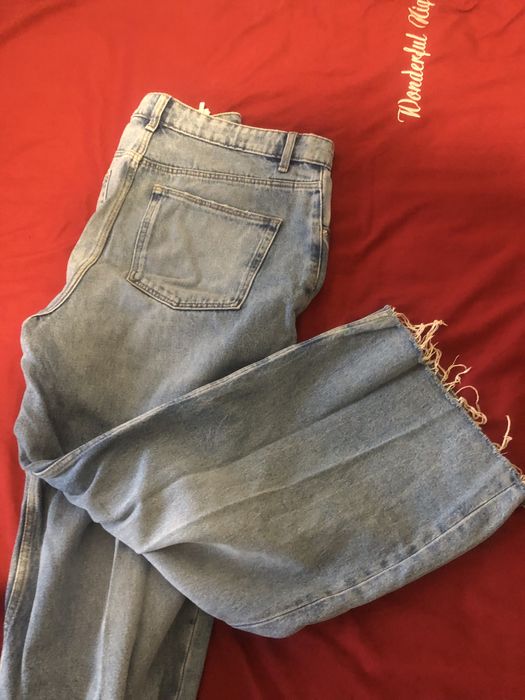 Новые, модные джинсы