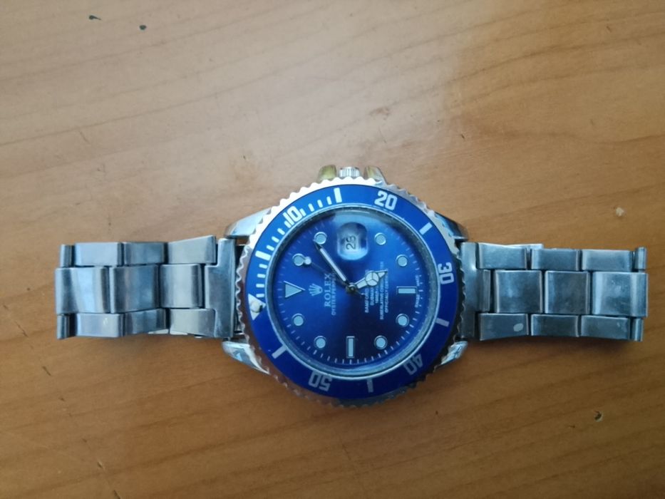 Roleks sotiladi xolati zor