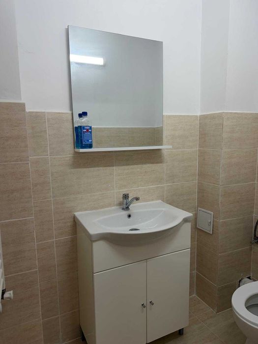 Inchiriez apartament 3 camere