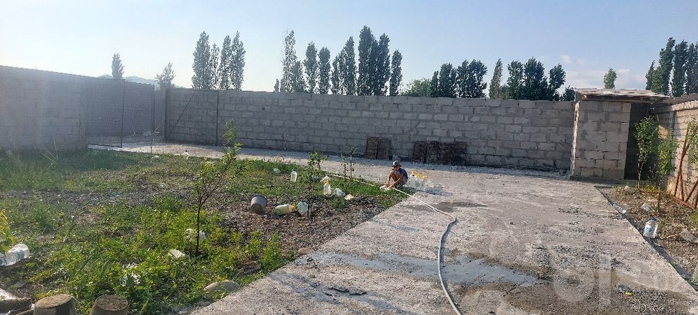 Дала ховли, цех ишлаб чикариш билан бирга