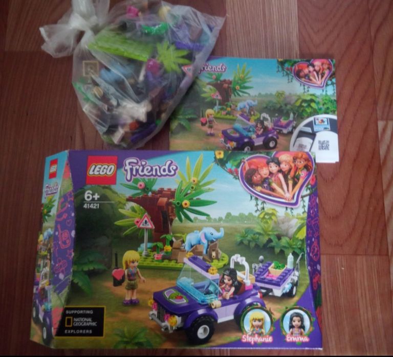 LEGI Salvarea puiului de elefant