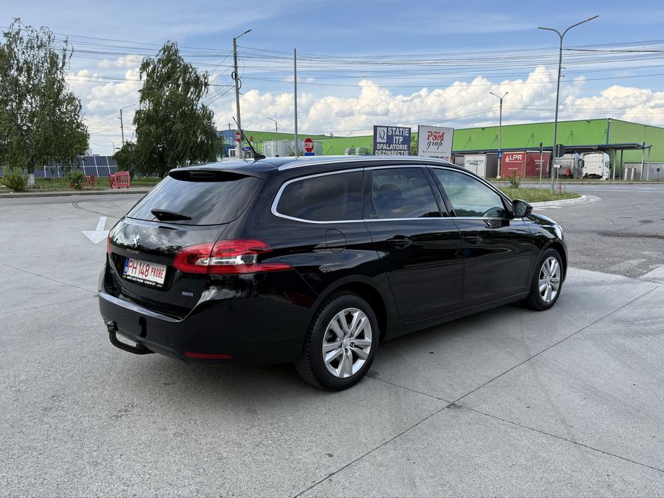 Peugeot 308 SW fab. 2015 ,1.6 HDI Euro 6 Panoramic ,Camera, Carte Service si Raport Istoric Km!