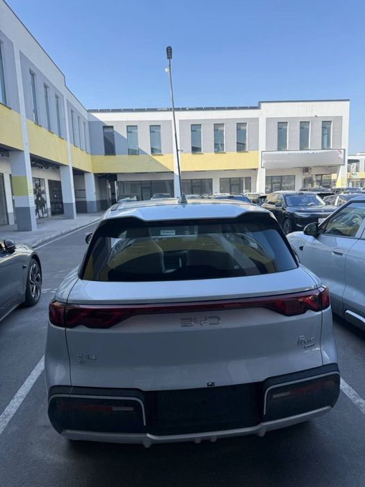 BYD Yuan Up  2- pozitsiya Toshkentda tayyor!