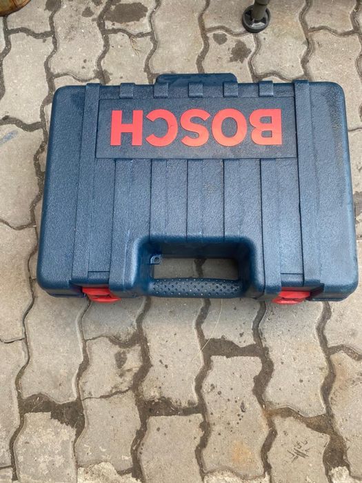 Шлифовальная машинка Bosch