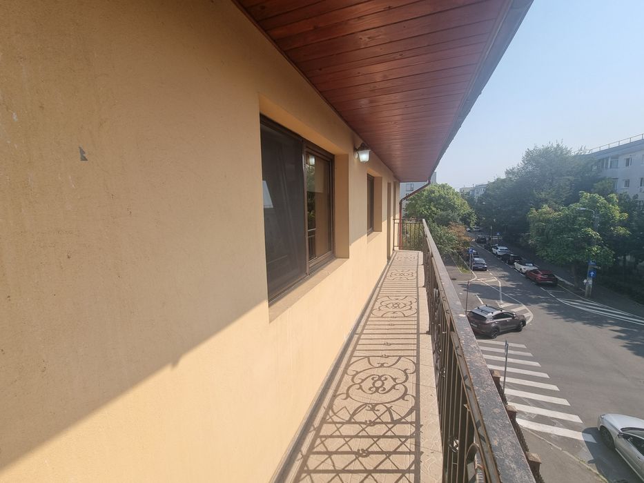 De închiriat Etaj 1 sau 2 (Open-Space Total) în Vilă – Aviației, Elena Caragiani 33